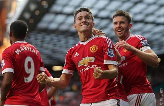 育爱好者 育爱好者